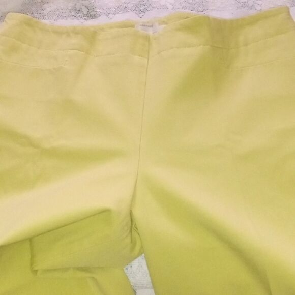 TALBOT'S Women's Heritage Stretch Capris - Picture 3 of 7